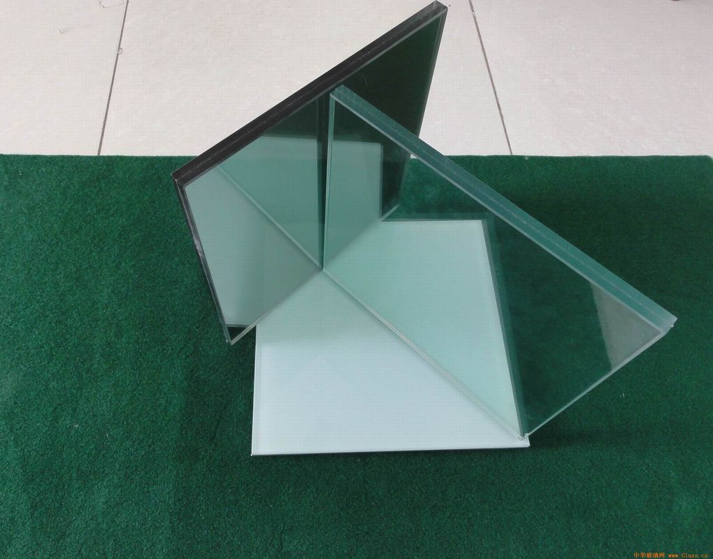 PVB được làm nóng trên kính mạ an toàn 6.38mm 8.38mm 10.38mm 12.38mm Mạch