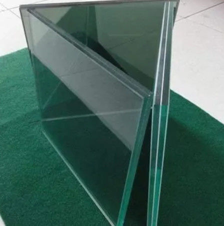 PVB được làm nóng trên kính mạ an toàn 6.38mm 8.38mm 10.38mm 12.38mm Mạch