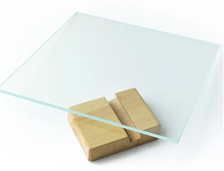 Giá nhà máy 2mm, 5mm, 6mm, 8mm, 10mm, 12mm, 15mm, 19mm Ultra Clear Glass