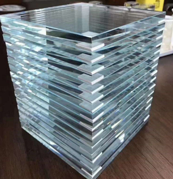 Giá nhà máy 2mm, 5mm, 6mm, 8mm, 10mm, 12mm, 15mm, 19mm Ultra Clear Glass