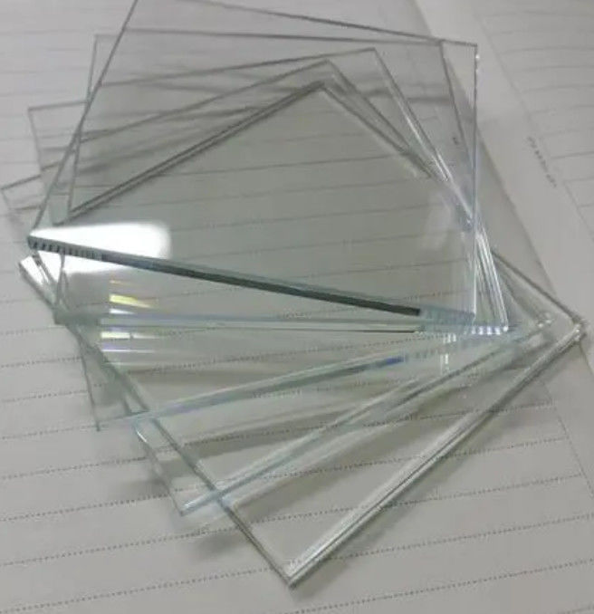 Kính cực rõ ràng trong sự nhất quán màu sắc cho cửa sổ, cửa và tòa nhà.