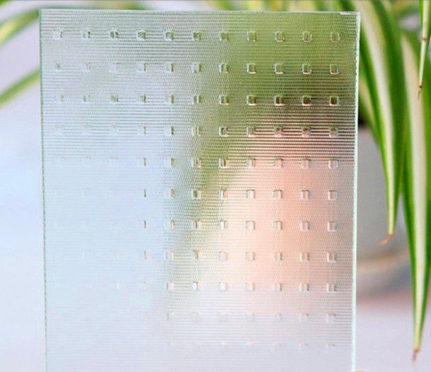 Độ ổn định hóa học tốt kính phẳng được sử dụng cho trang trí nội thất và ngăn ngăn