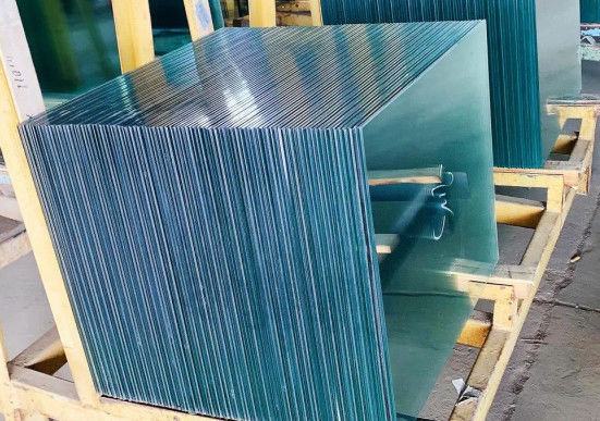 3mm-15mm Clear Float Glass Low-E Tempered Safety Laminated Glass cho cửa / cửa sổ bên ngoài / ngăn ngăn bên trong