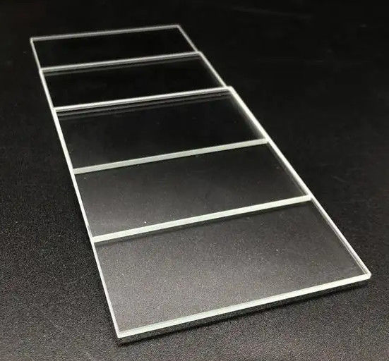 Bán nóng 3.2mm-4mm Ultra Clear Low Iron Tempered Solar Glass cho tấm pin mặt trời