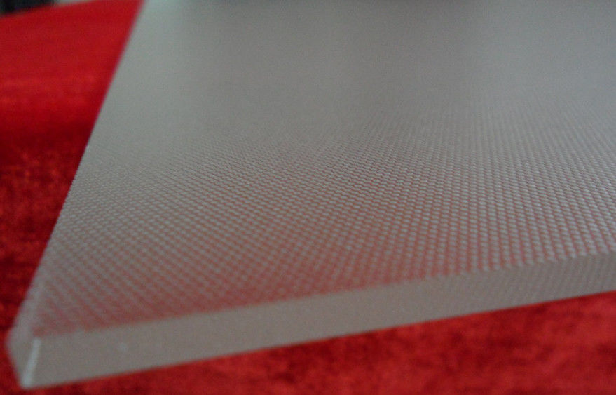Bán nóng 3.2mm-4mm Ultra Clear Low Iron Tempered Solar Glass cho tấm pin mặt trời