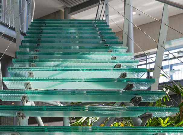 Chứng nhận Tiêu chuẩn Úc AS/NZS 2208: 1996 Chứng nhận CE Kính nhiều lớp trong suốt và màu 6.38mm đến 13.52mm